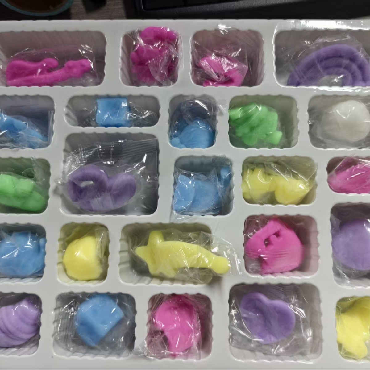 Nee Doh Advent Calendar 24Pcs  - مراجعة Advent Calendar Gift وسعره