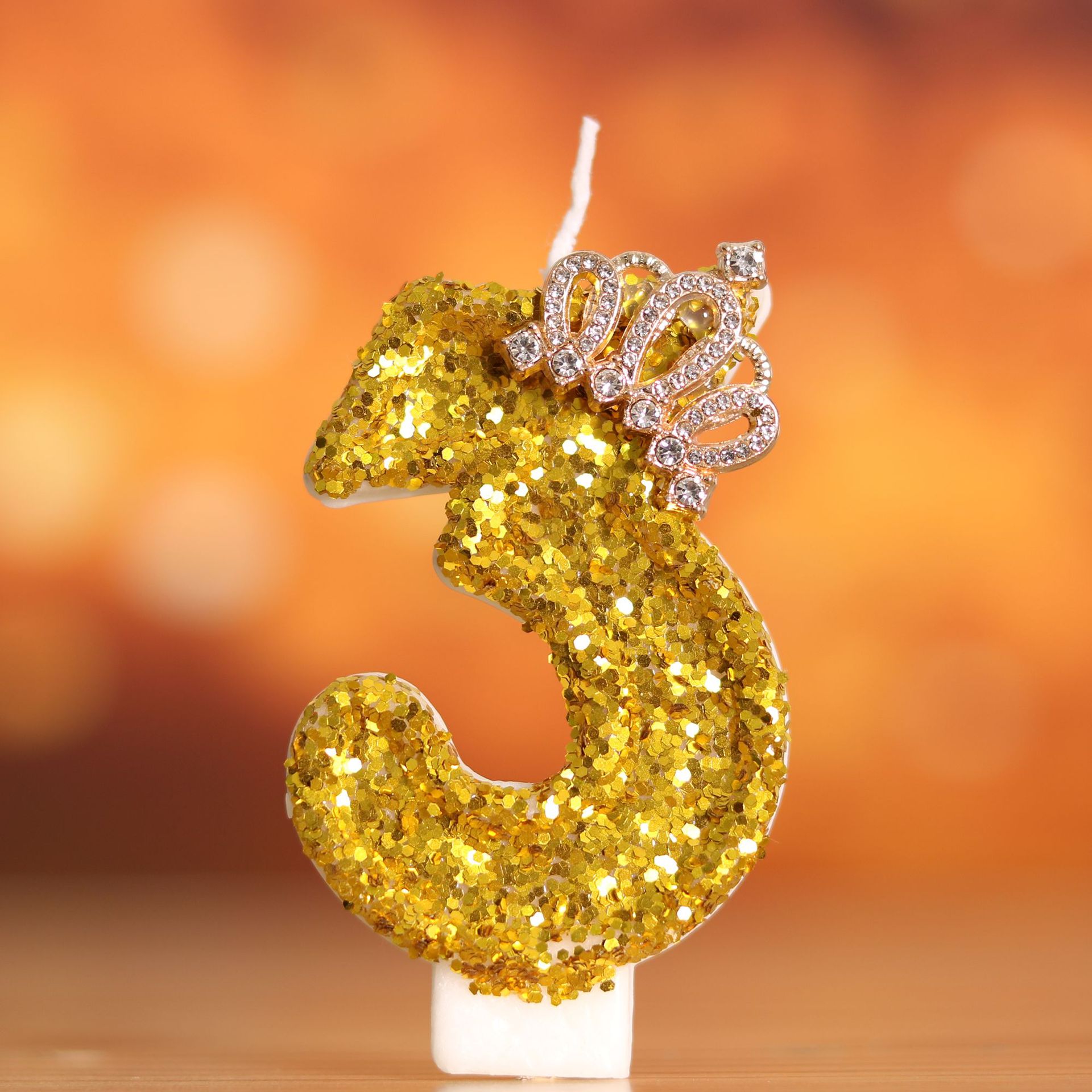 Digital Birthday Cake Gold Cro - مراجعة Holiday Candle Set وسعره