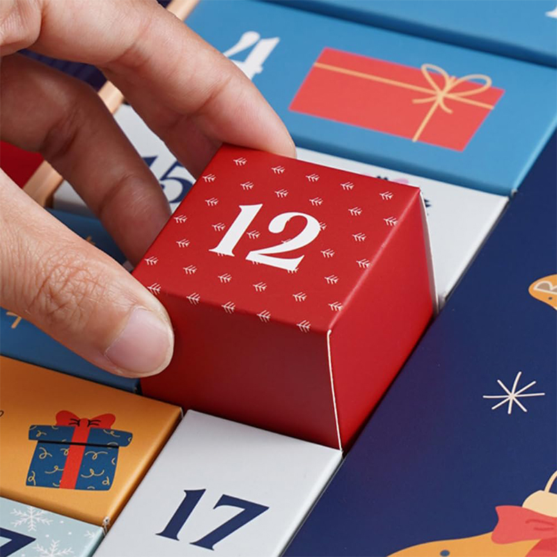 24-Day DIY Christmas Countdown - مراجعة Advent Calendar Gift وسعره