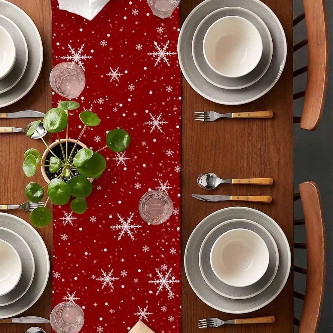 Red Table Runner Christmas Tre - مراجعة Christmas Table Runner وسعره
