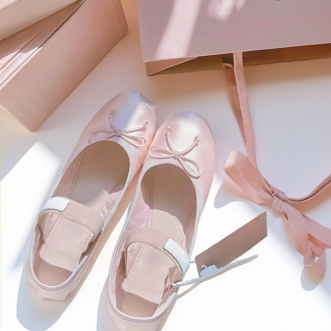 26SS Luxury Ballet Flats, Wome - مراجعة Ribbon Bow Gift وسعره
