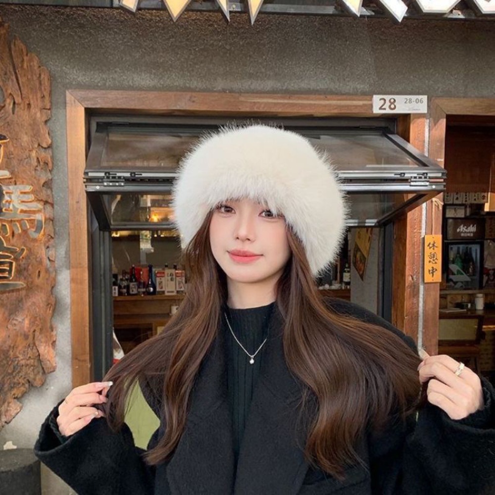 Women's Fluffy Fur Bucket Hat  - مراجعة Santa Hat Plush وسعره