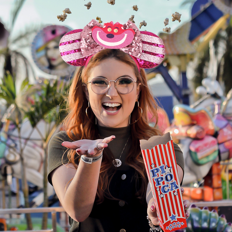 Disney Castle Mickey Mouse Ear - مراجعة Reindeer Antlers Headband وسعره
