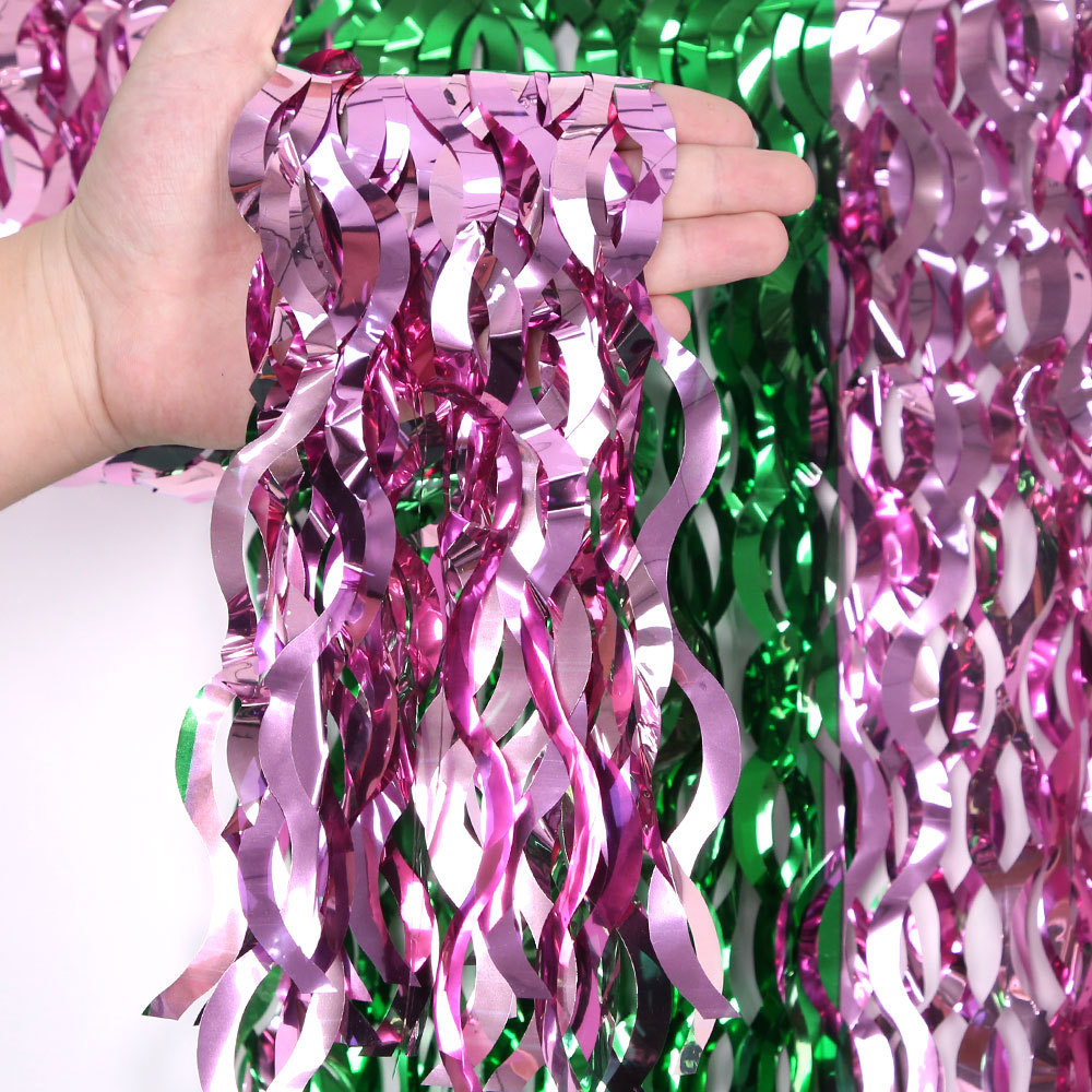 Wicked Witch Party Table Decor - مراجعة Tinsel Garland Decoration وسعره